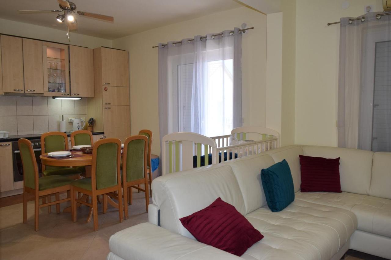 Apartmani Bobo Котор Екстериор снимка
