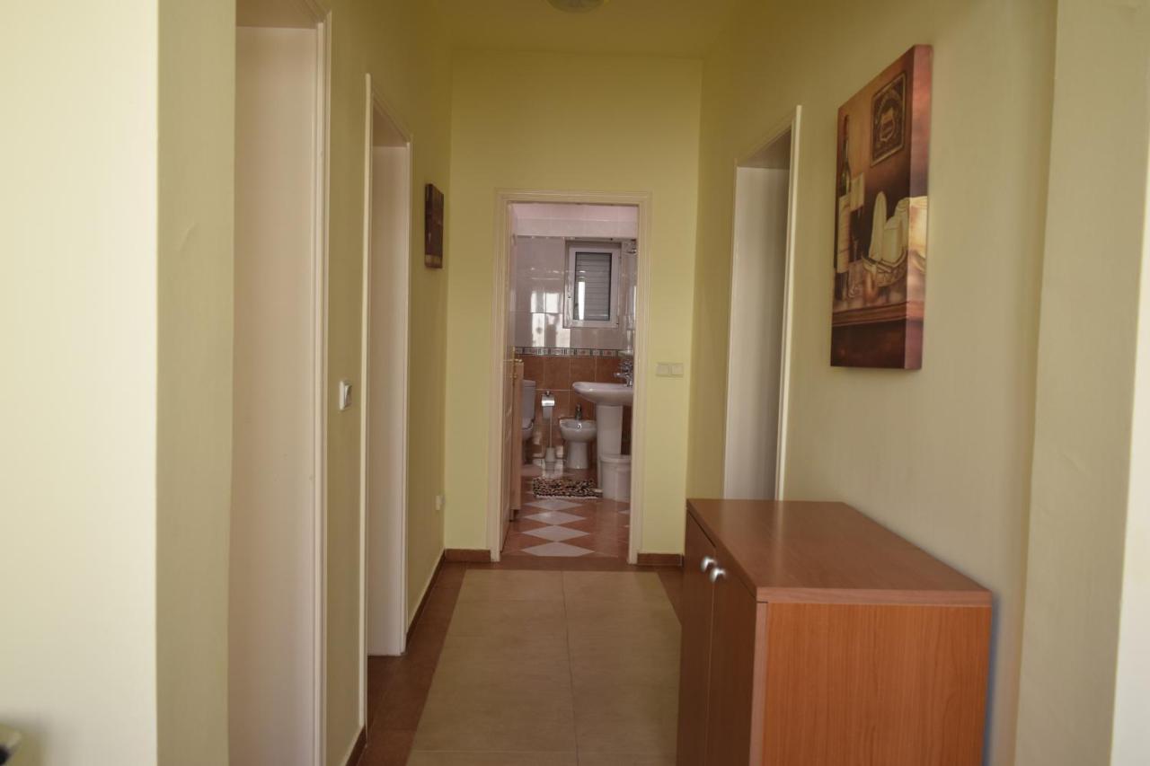 Apartmani Bobo Котор Екстериор снимка